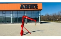 SEVINC 1200-1500 Tractor-Mounted Lifting Attachment