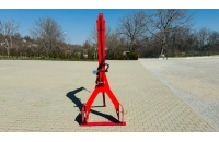 SEVINC 1200-1500 Tractor-Mounted Lifting Attachment