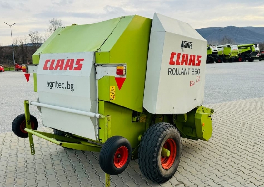 CLAAS ROLLANT 250 ROTO CUT