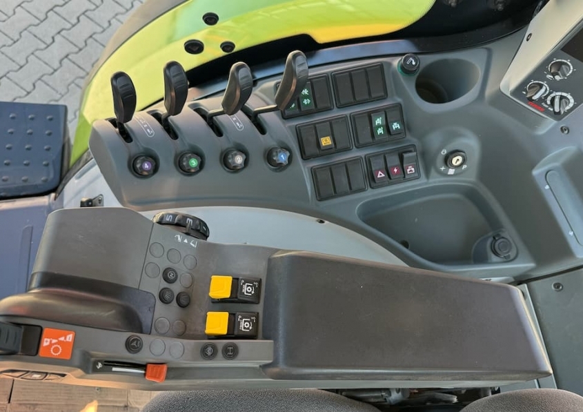 CLAAS ARION 650 CIS
