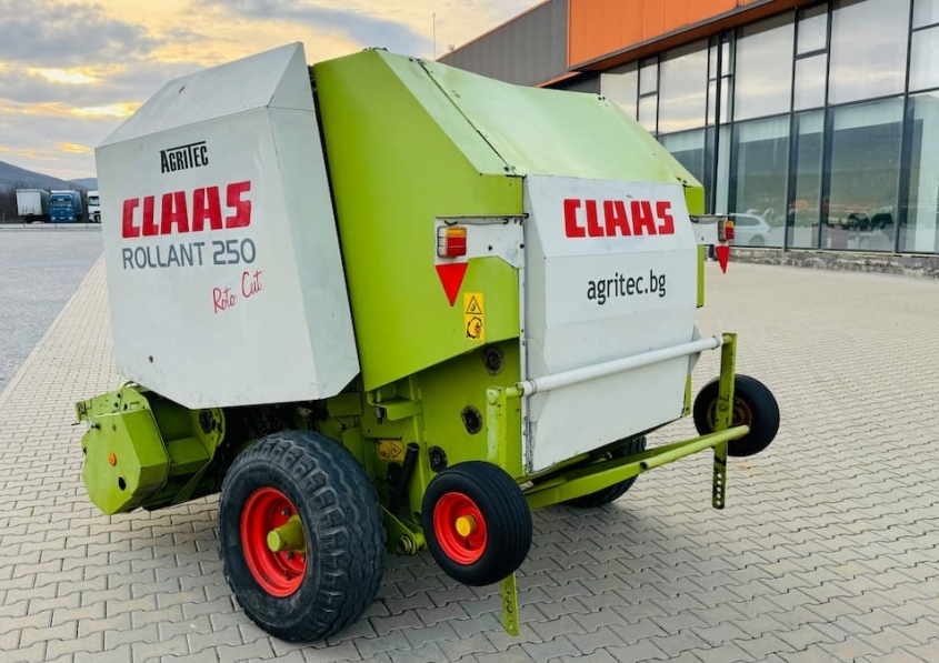 CLAAS ROLLANT 250 ROTO CUT