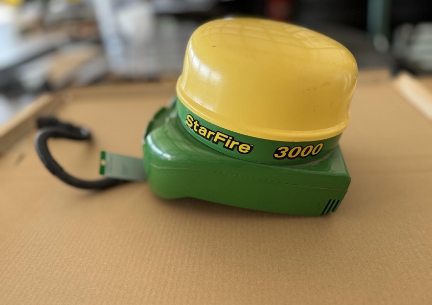 GPS приемник StarFire 3000 употребяван