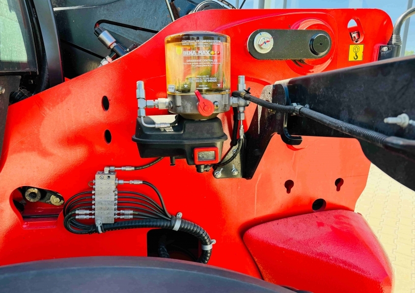 MANITOU MLT 840-145 PS+ ELITE