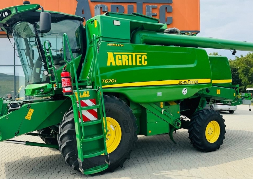 John Deere T670i HillMaster + 630R + рапично приспособление