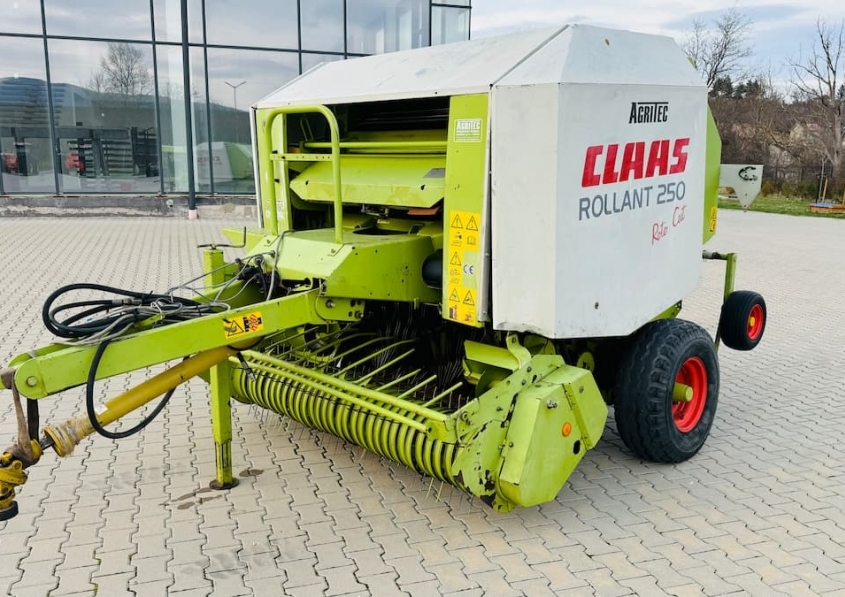 CLAAS ROLLANT 250 ROTO CUT